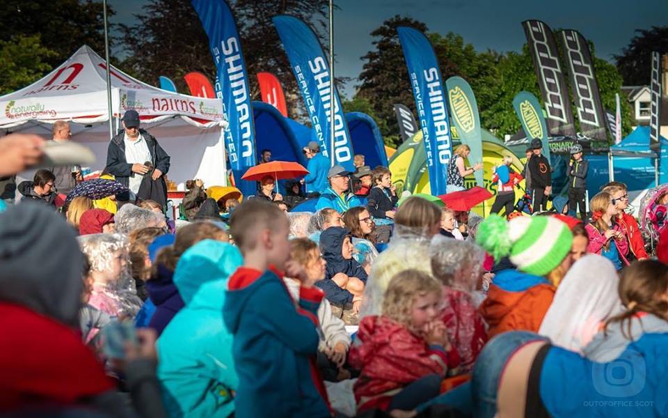 35049225_2173207766030617_3832685951453233152_n